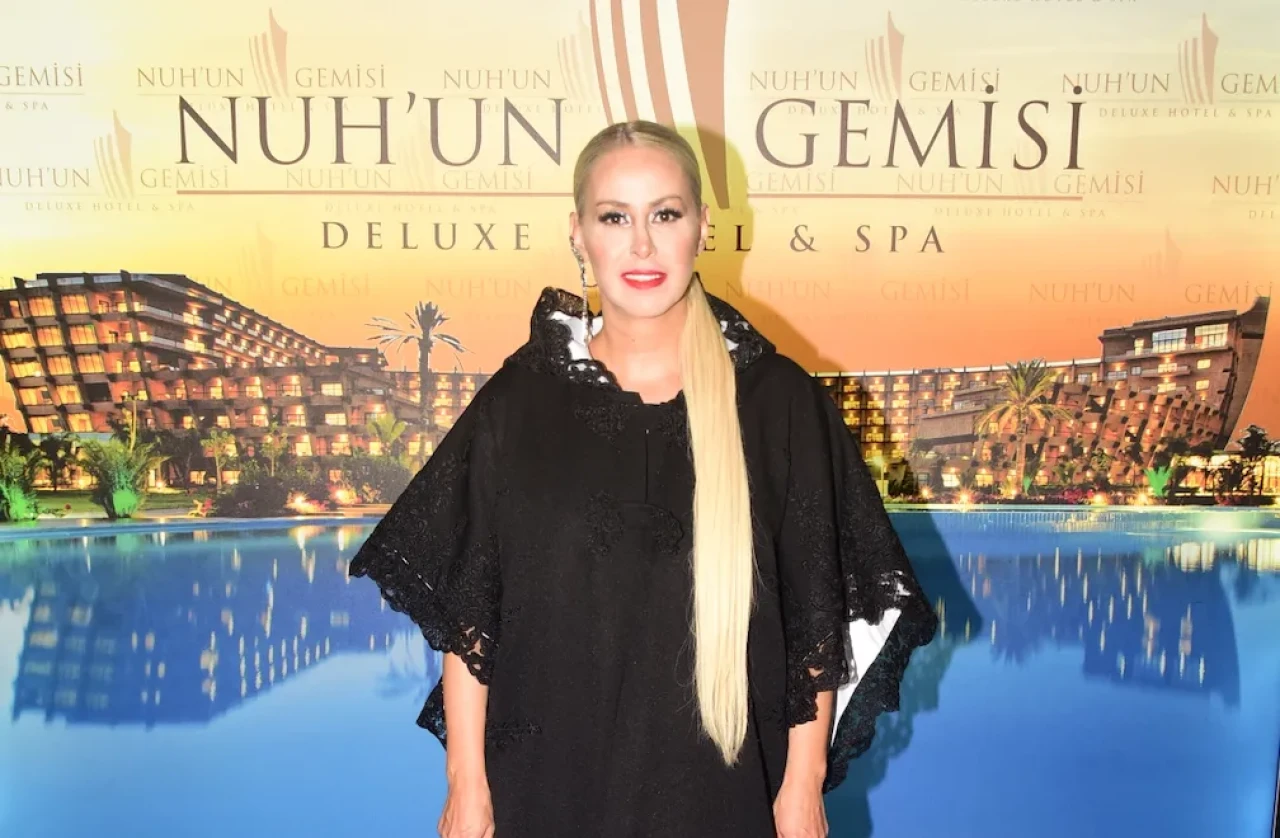 Niran Ünsal'dan Yürek Burkan İtiraf: "Sahnede Ölmek Hayalimdi!"