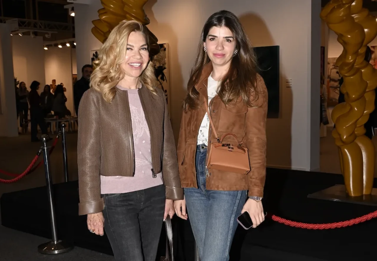 Cemiyetin Gözdesi DG Art Gallery’ye Büyük İlgi: Sanatla Buluşma Zamanı!