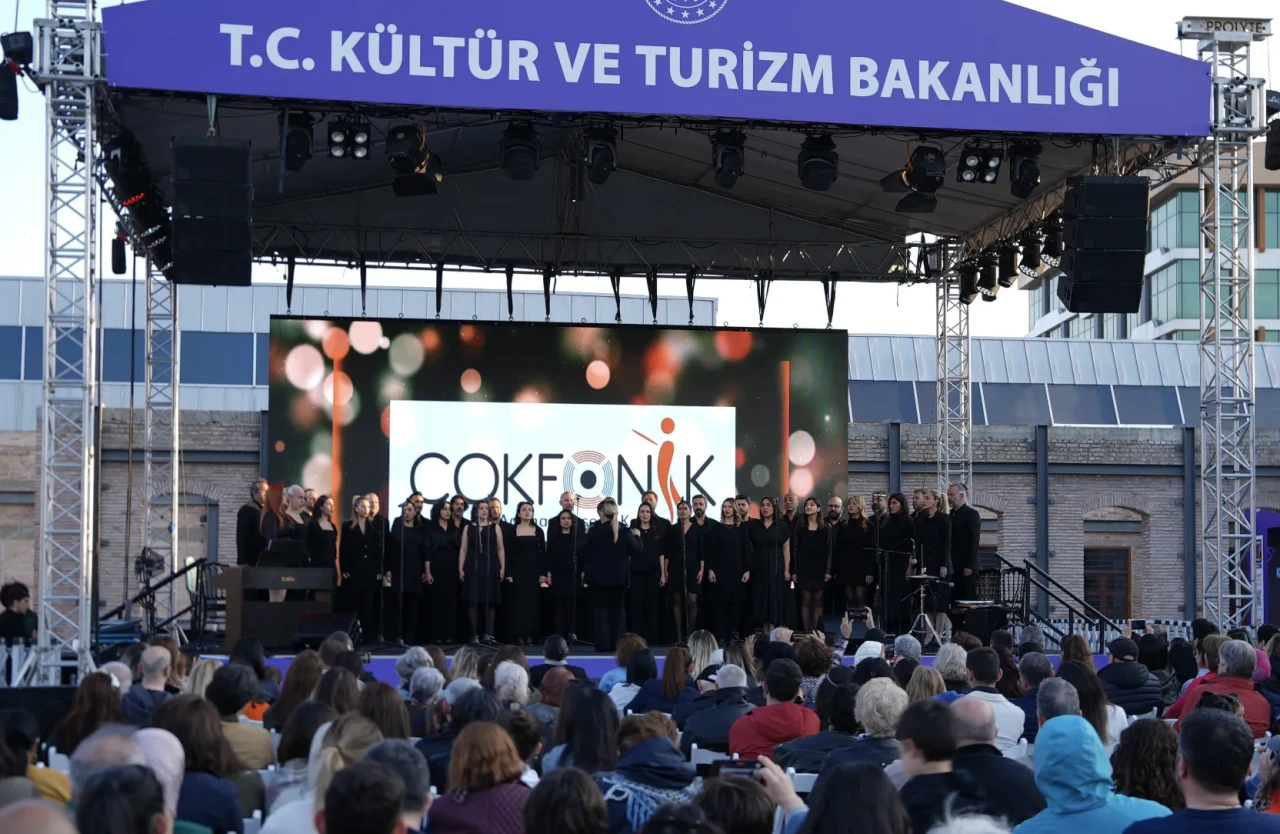 Çocuklar Güldü, Sanat Konuştu: Adana Kültür Yolu Coşkuyla Sona Erdi