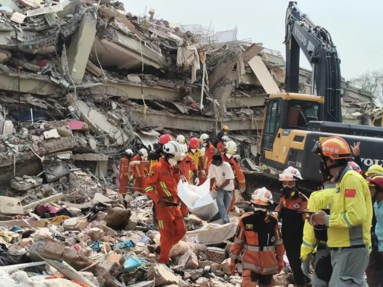 Depremle Sarsılan Myanmar’da Yardım Krizi! Can Kaybı 3 Bini Aştı