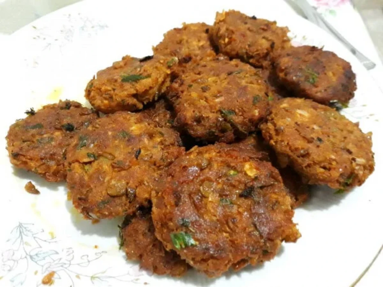 Et Yok Ama Lezzet Çok! Yeşil Mercimek Köftesi Tarifi Sizi Şaşırtacak