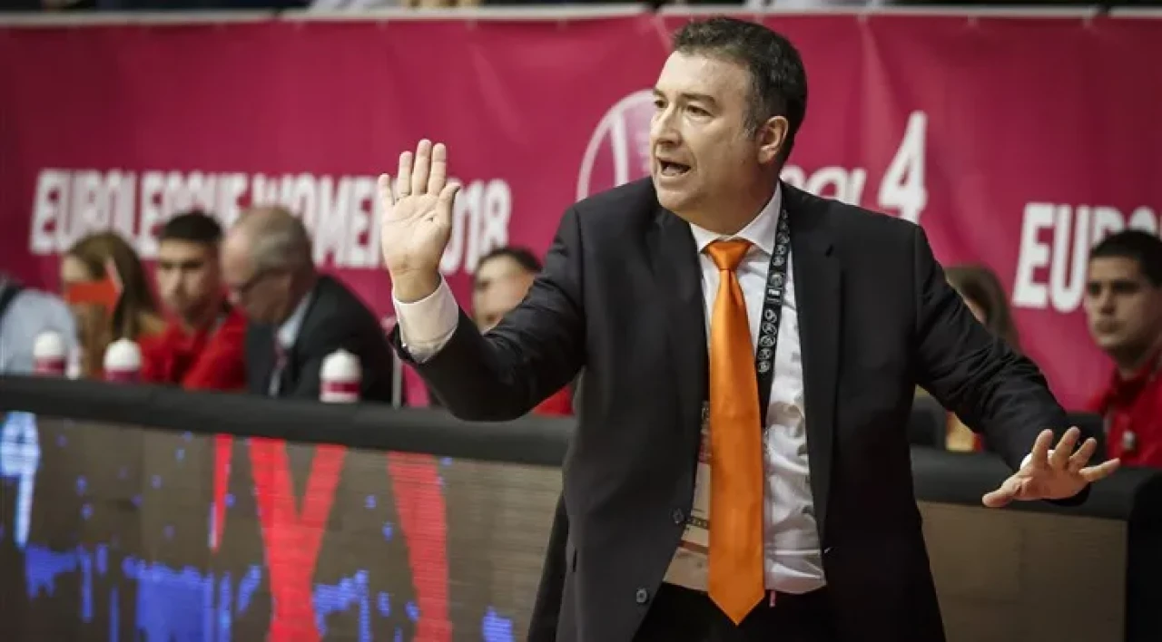 Fenerbahçe Opet'in Yeni Koçu Miguel Mendez Kimdir, Nereli, Hangi Takımlarda Çalıştı, Başarıları Neler?