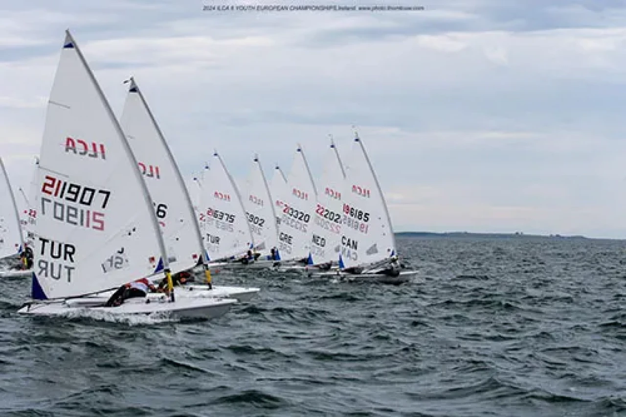Yelkende ILCA 6 Genç Avrupa Şampiyonası Portekiz'de Tamamlandı: Türk Sporcuların Mücadelesi Gurur Verdi!
