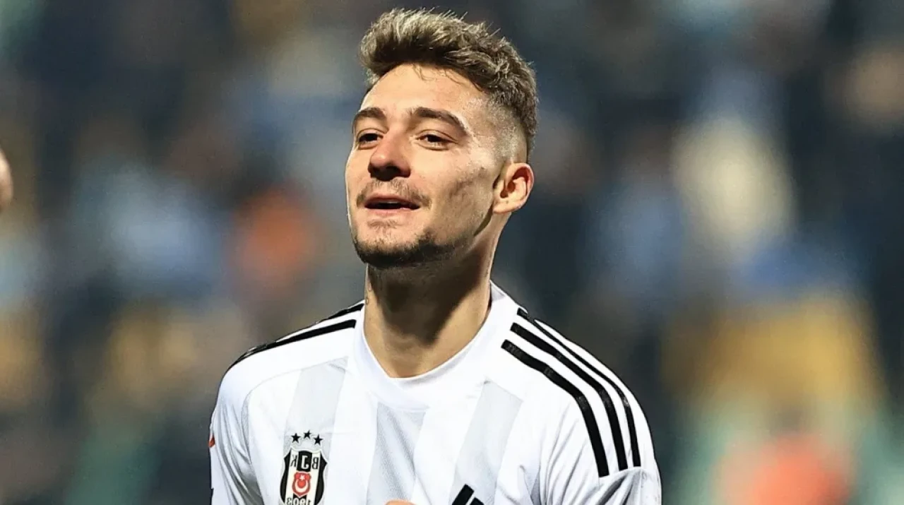Beşiktaş’ta Ernest Muçi Şoku: Başakşehir Maçında Sakatlandı