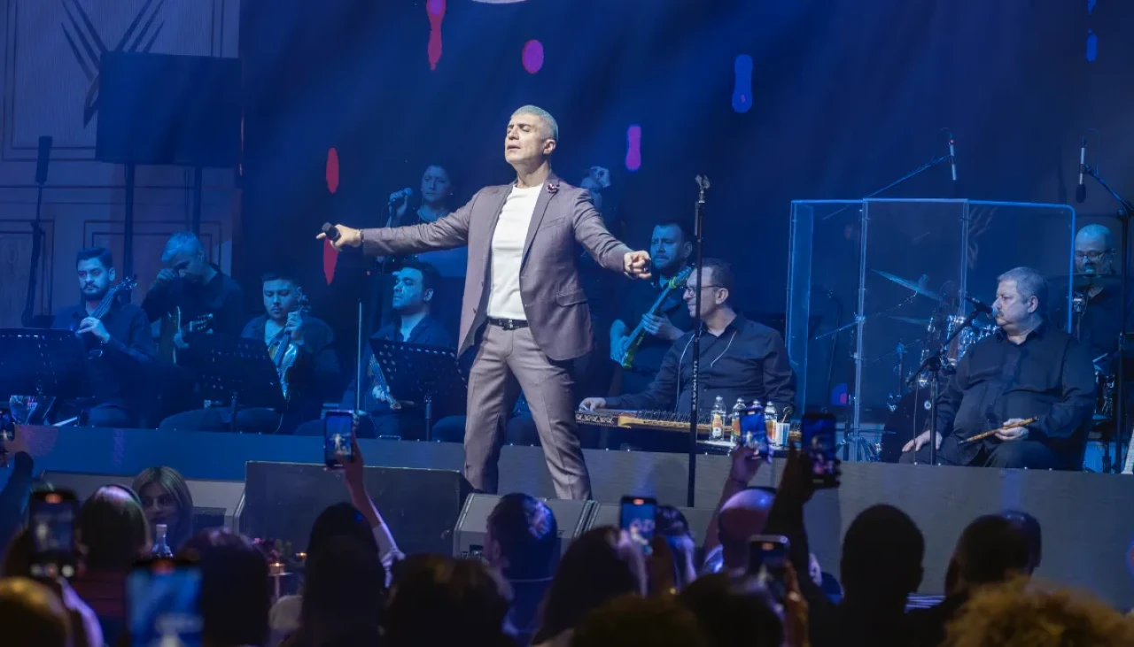 Özcan Deniz Kıbrıs'ı Ayağa Kaldırdı: "Eğlenmek Sağlığa Yatırımdır!"