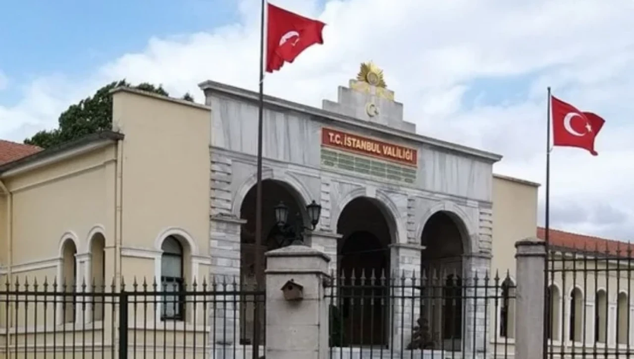 İstanbul Valiliği’nden Sert Çıkış: "Öğretmenler Açığa Alınmadı, İddialar Asılsız!"