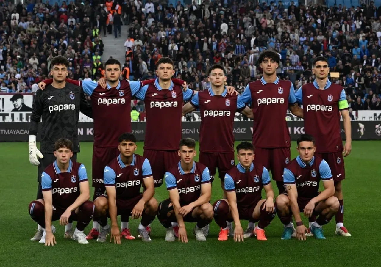 Trabzonspor'dan Genç Oyunculara Dev Galibiyet Primi Müjdesi: Kişi Başı 500 Türk Lirası Verilecek