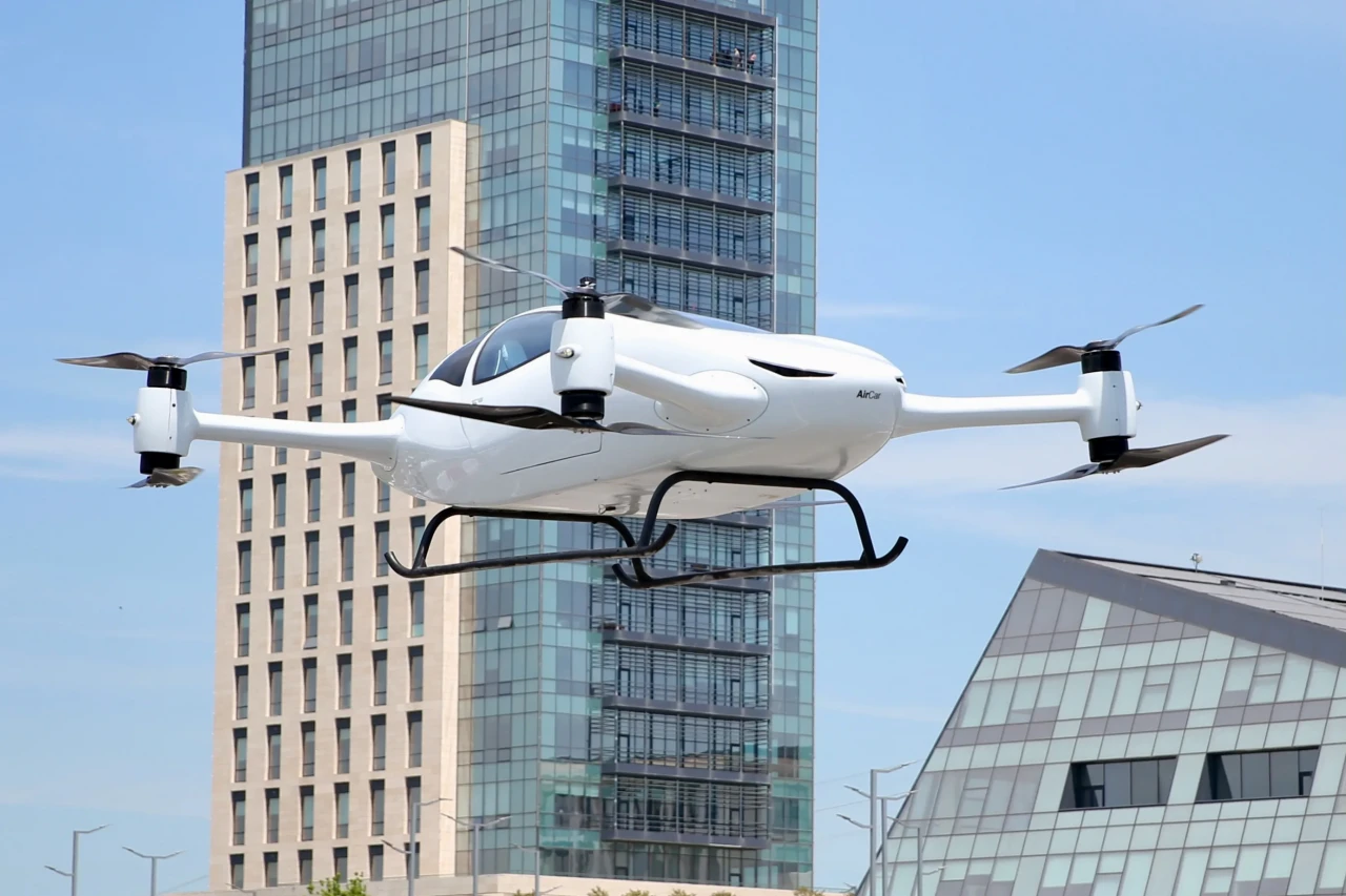 Trafik çilesine son! Yerli uçan araba AirCar 2026’da gökyüzünde