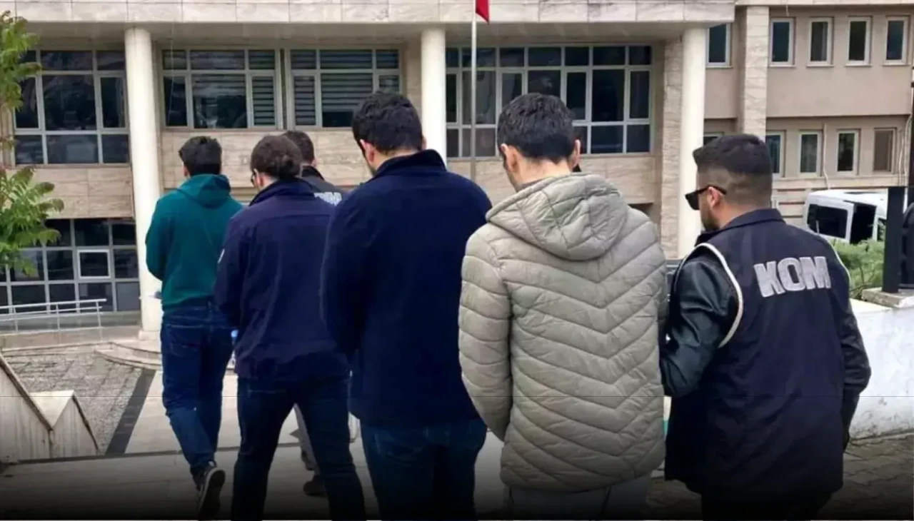 Muğla'da FETÖ Operasyonu: 7 Gözaltı