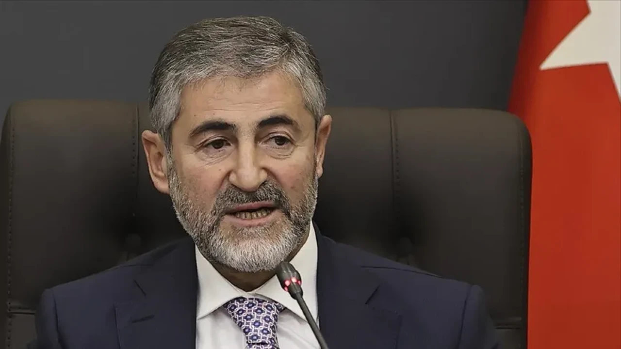 Nureddin Nebati Kaç Yaşındaa, Aslen Nereli, Kimdir, Hangi Partiden, Evli mi, Eşi Kim, Serveti, Mesleği Nedir?