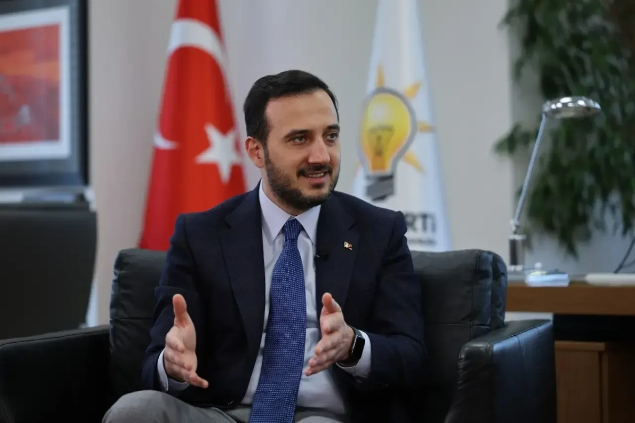 Abdullah Özdemir Kimdir, Aslen Nereli, Kaç Yaşında, Kiminle Evli? AK Parti İstanbul İl Başkanı Hakkında Merak Edilen Tüm Detaylar