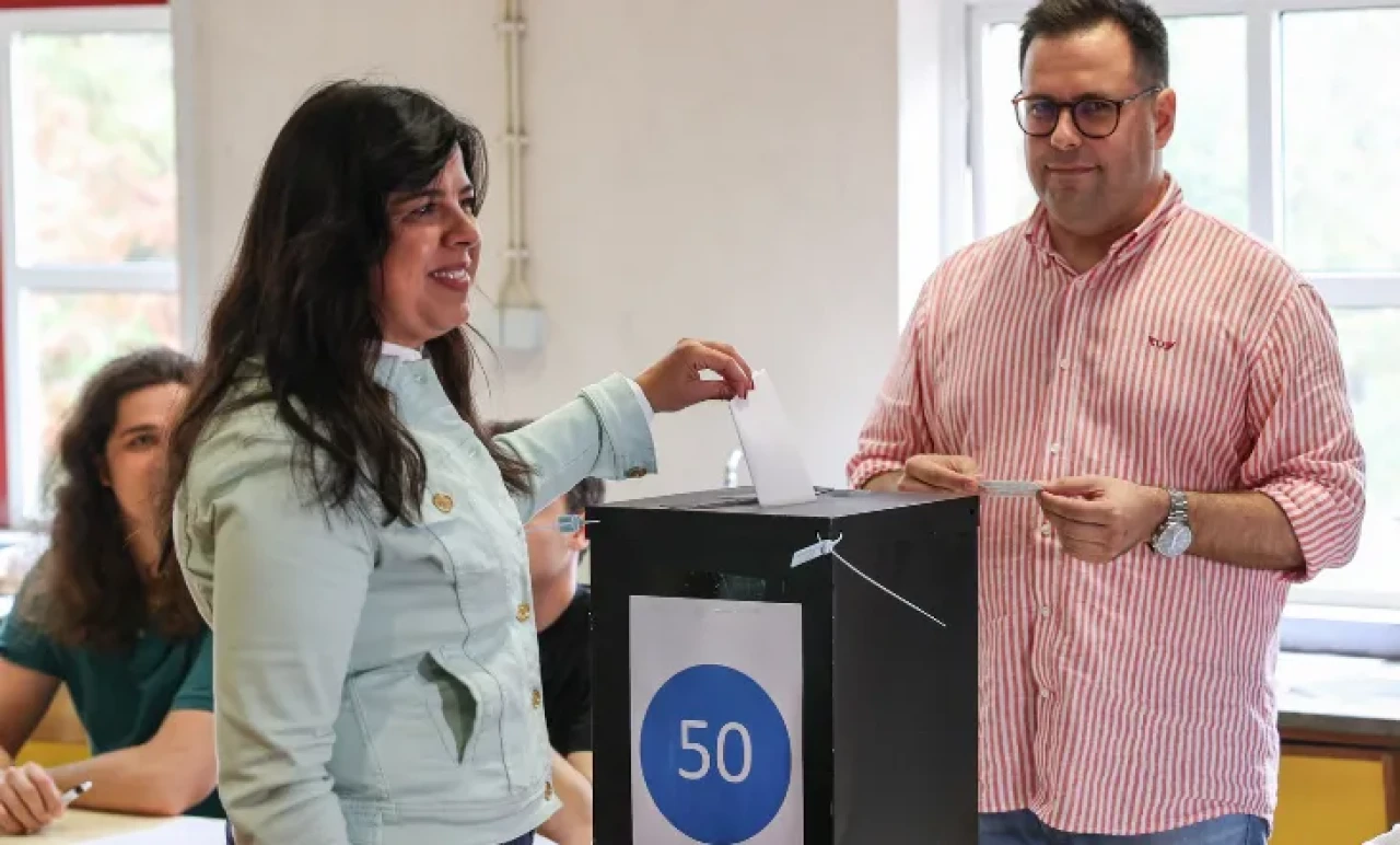 Portekiz’de Sandık Alarmı: Halk Üçüncü Kez Krize Çözüm Arıyor!