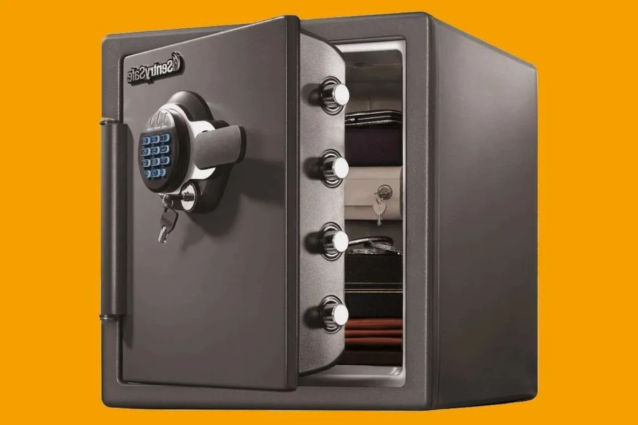 Akademisyen Profesörün Evinde Çeyrek Milyarlık Vurgun