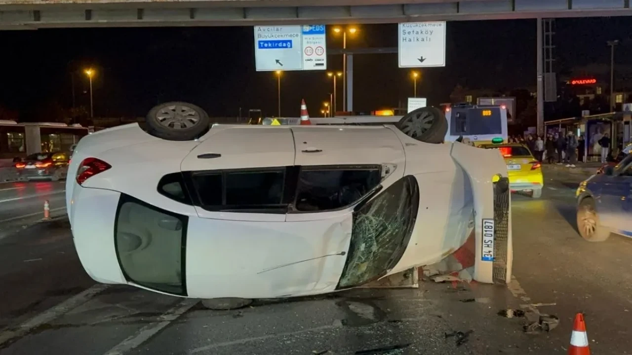 Alkollü Sürücü Refüje Çarptı, Otomobil Takla Attı! O Anlar Nefes Kesti