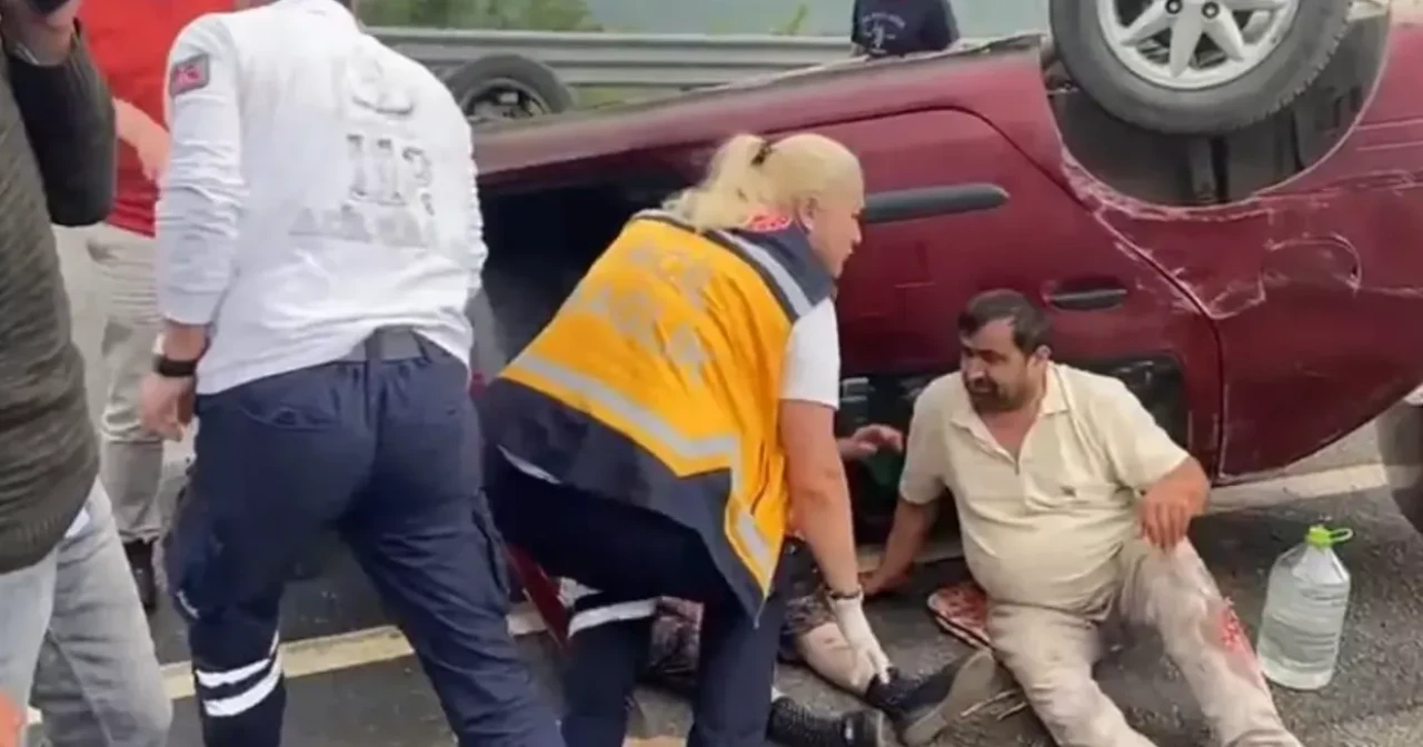 Takla Atan Otomobilde Aileden 3 Kişi Yaralandı