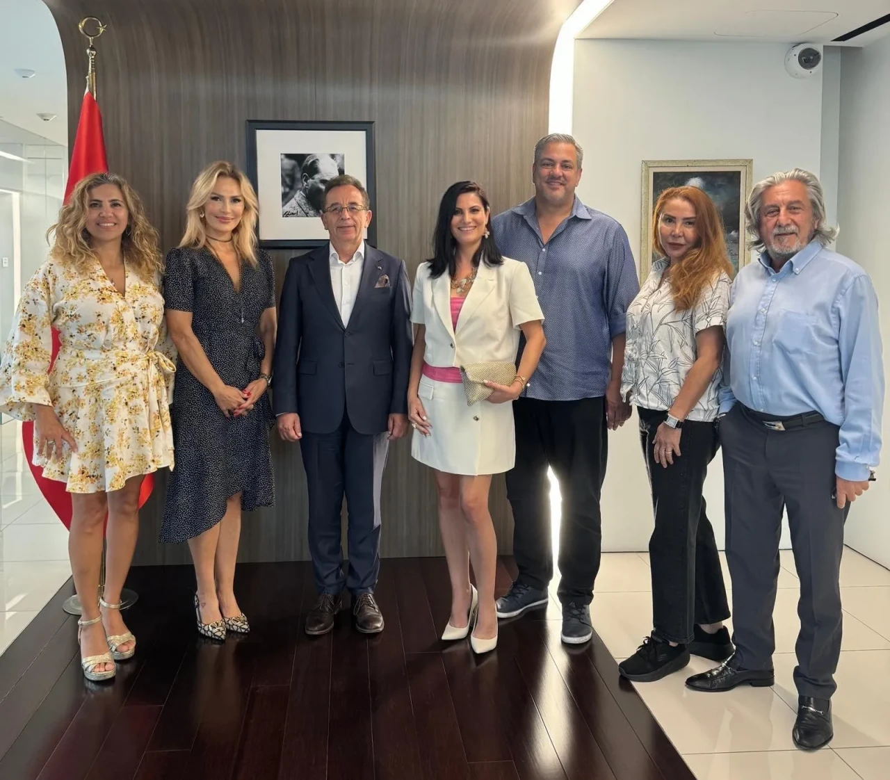 Miami’de İyilik Zirvesi: Türkiye'nin Yüce Gönüllülüğü ABD’de Sahne Aldı!