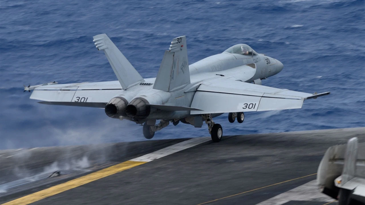 ABD Savaş Uçakları Birer Birer Düşüyor: Truman Gemisinden Bir F/A-18 Daha Denize Gitti!
