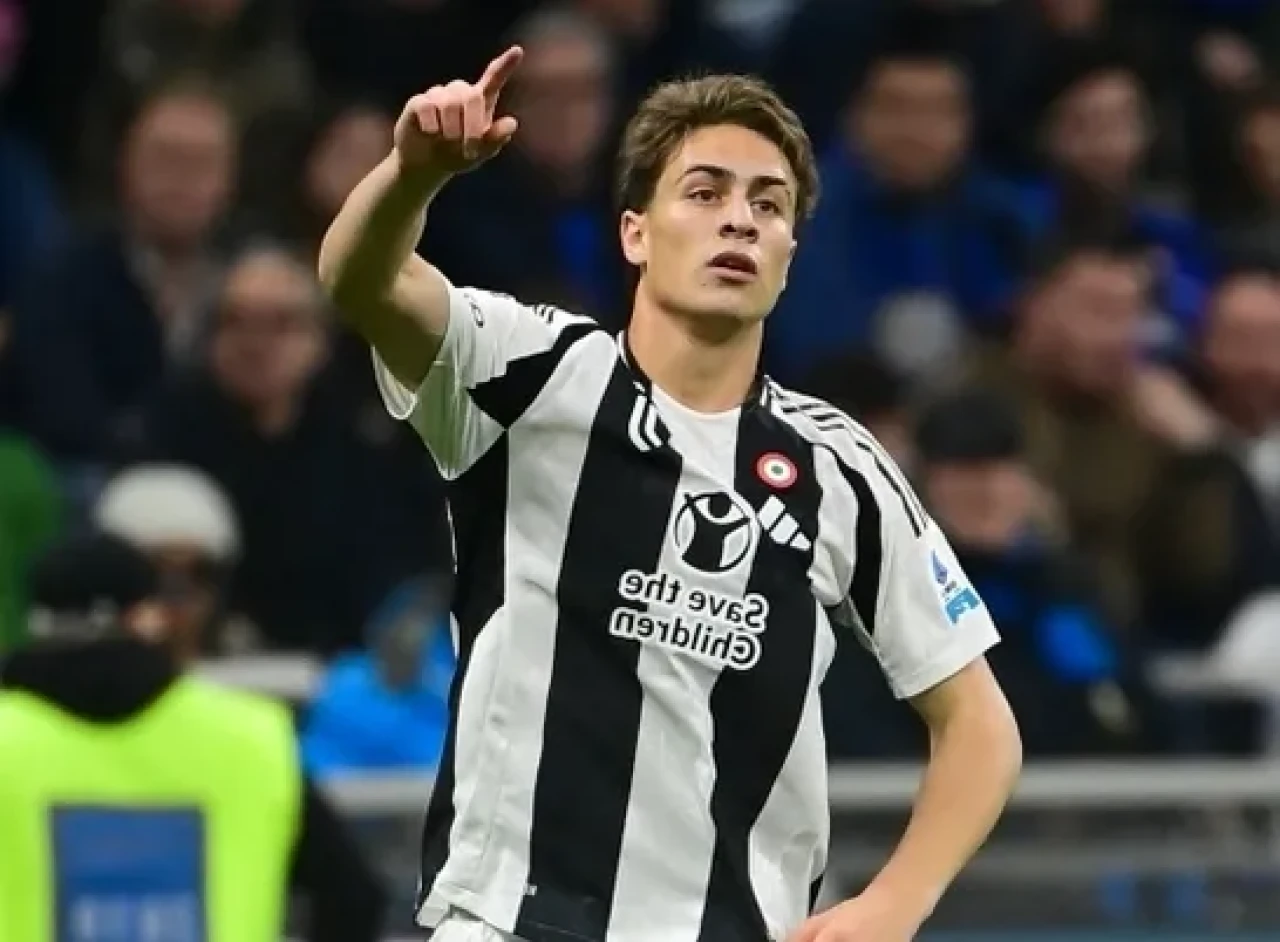 Kenan Yıldız Juventus'ta kalıyor! Yeni projenin yüzü olacak