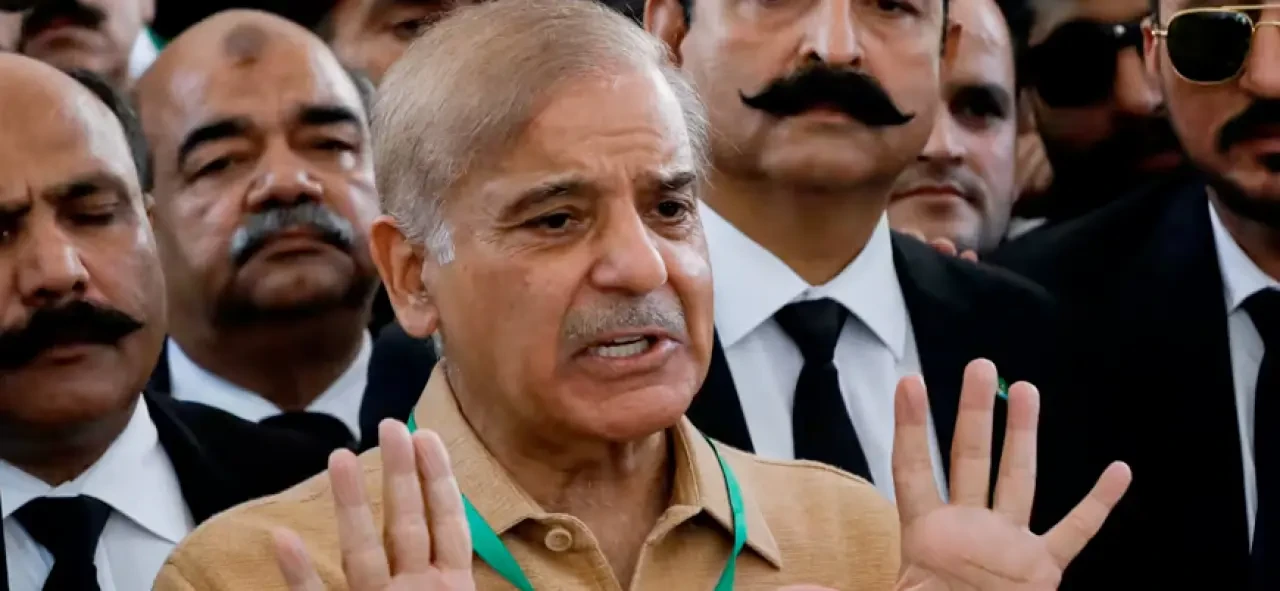 Şahbaz Şerif Kimdir, Partisinin Adı Nedir, Ailesi, Evli mi, Eşi Kim, Kaç Çocuğu Var, Türkiye ile İlişkisi Nasıl?