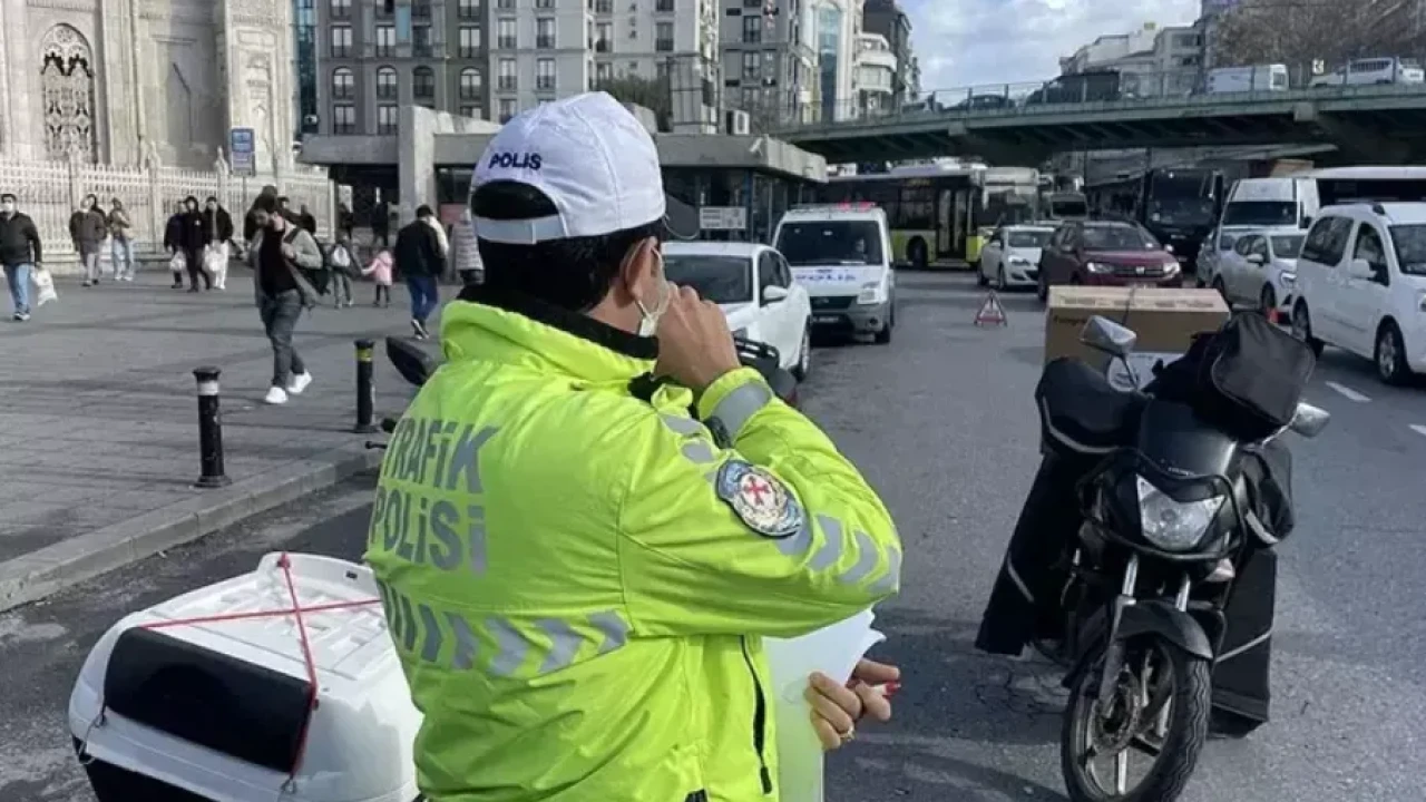 Kask Takmayan 475 Bin Motosiklet Sürücüsüne Ceza Kesildi