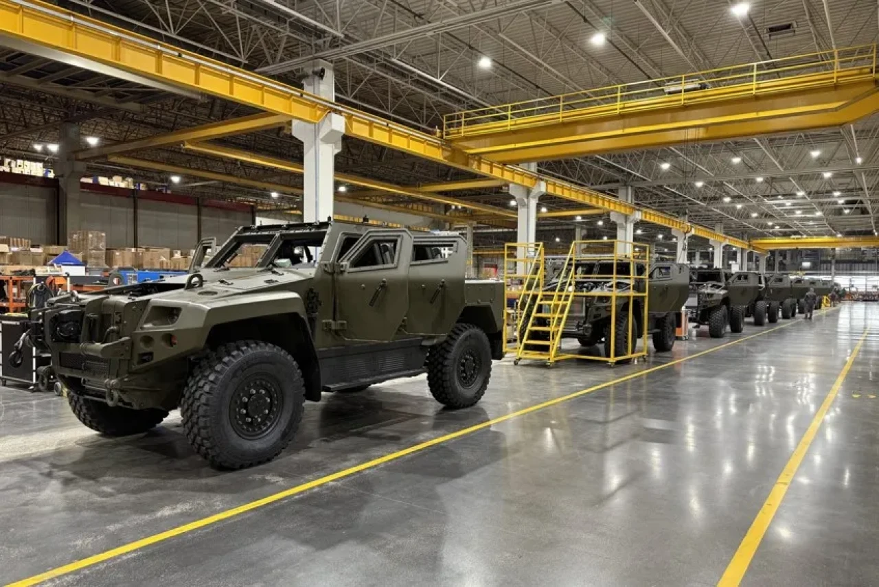 Türk Savunma Sanayiinden Tarihi İhracat! Otokar'dan Avrupa'ya Zırhlı Araç Çıkarması