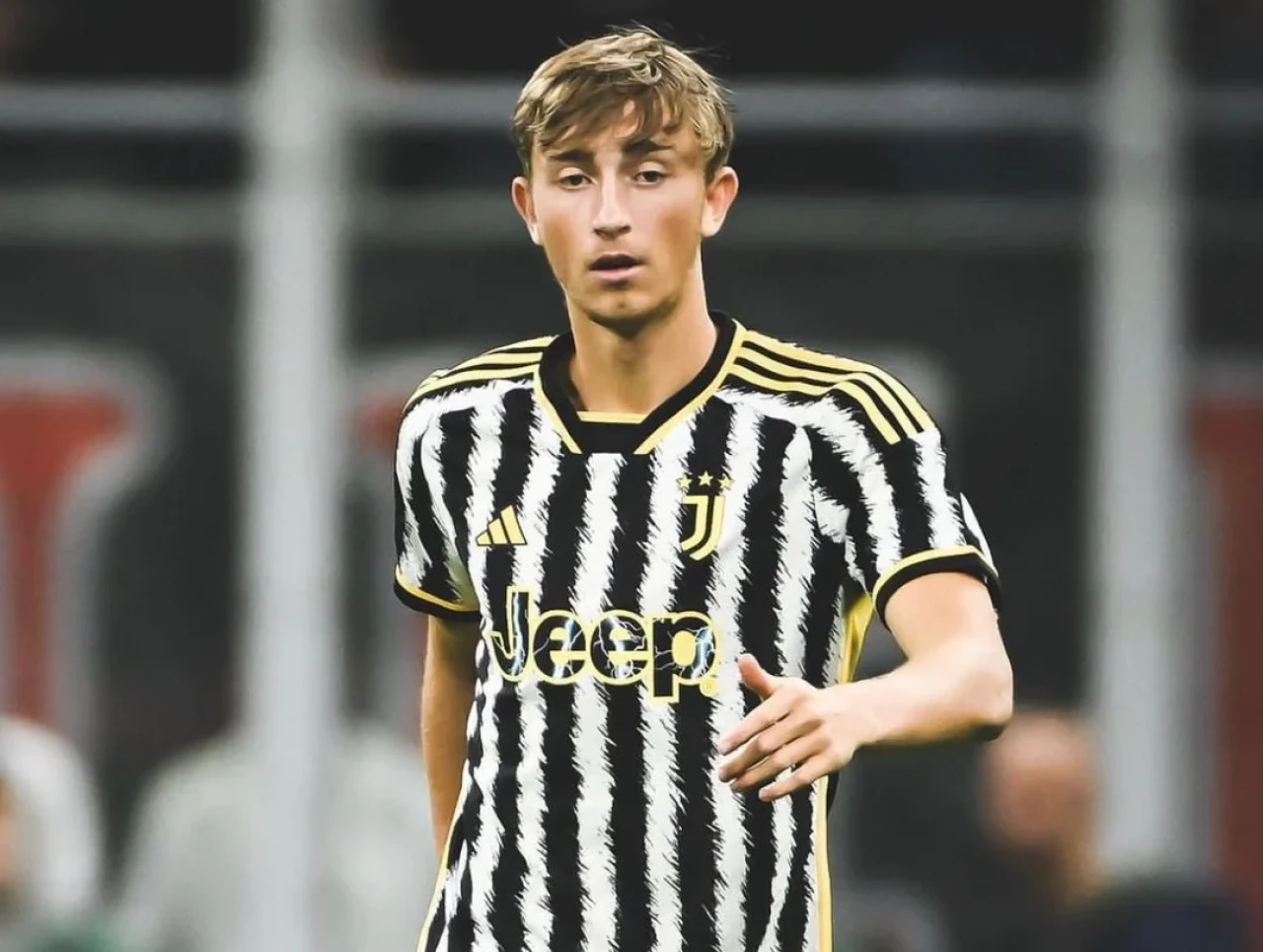 Dean Huijsen Kimdir, Kaç Yaşında, Aslen Nereli, Piyasa Değeri? İşte Kariyeri ve Hayatı