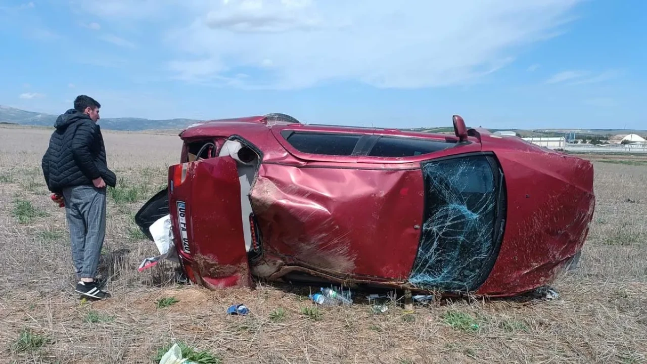 Olay Yerine Gitti, Kaza Yapanın Oğlu Olduğunu Gördü! Gözyaşlarına Boğuldu