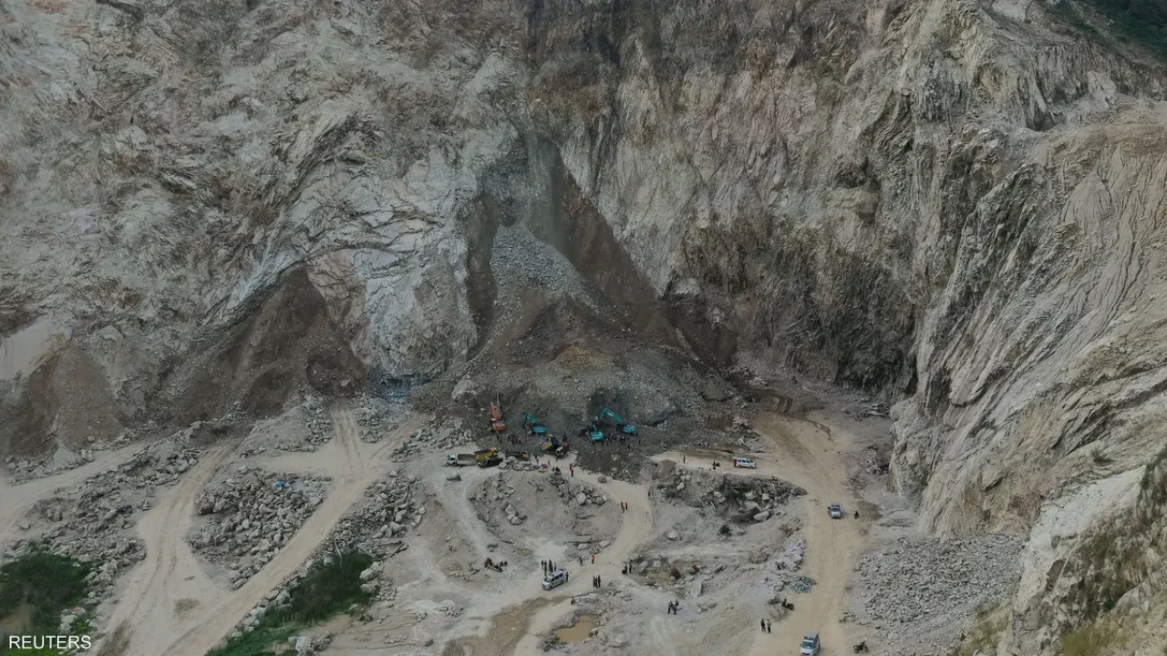 Endonezya’da Taş Ocağı Heyelanı! 14 Ölü.