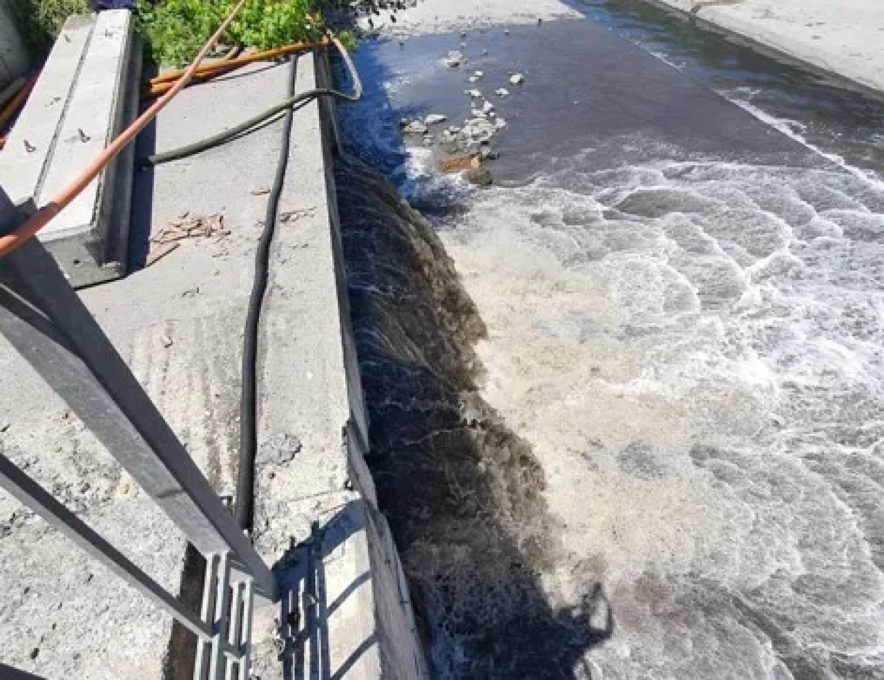 Arıtılmamış Atık Su Denize Bırakıldı, Bakanlık Harekete Geçti