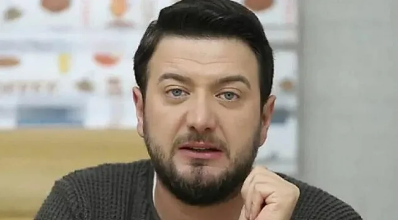 Çift Kişilik Oda Kamil Kimdir? Onur Büyüktopçu Kaç Yaşında, Aslen Nereli? İşte Hayatı ve Kariyeri