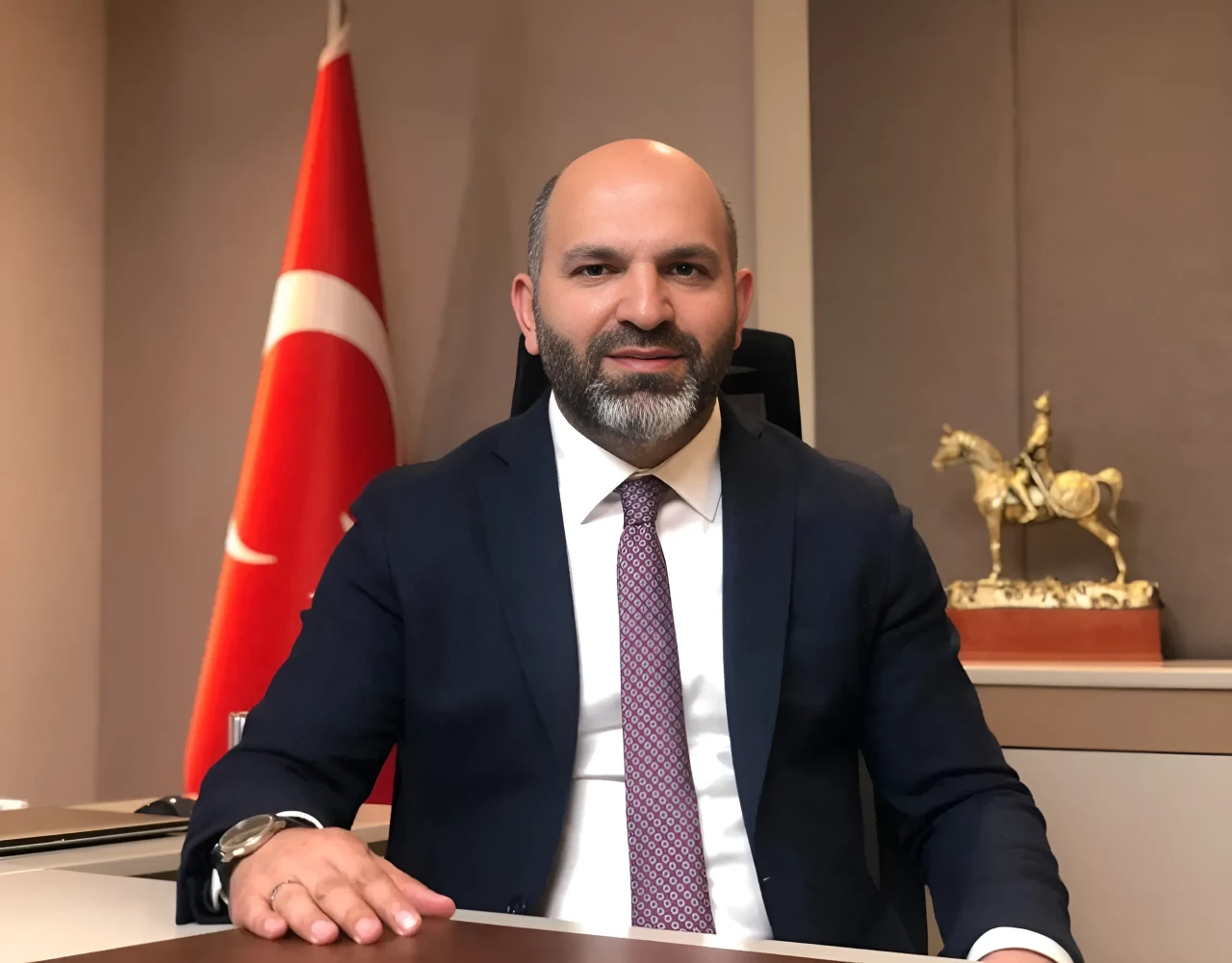 Hasan Davulcu Kimdir, Aslen Nereli, Kaç Yaşında, Kiminle Evli, Eşi Kim?