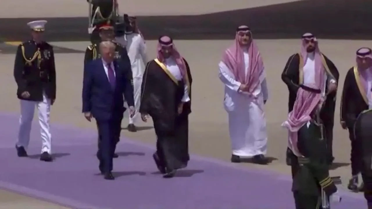 Trump’ın Riyad Ziyaretinde Gözler Milyar Dolarlık Anlaşmalarda