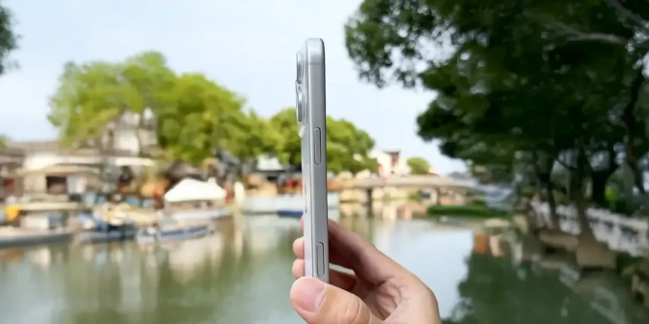 Yeni iPhone 17 Pro Max daha ağır, daha kalın: Tasarım videoda görüldü!