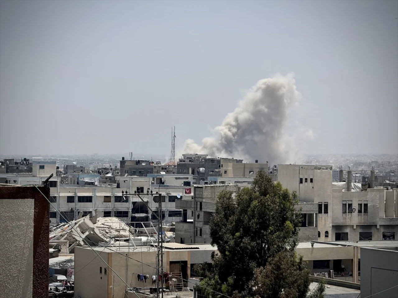 İsrail'i korkutan mesaj! Herkese aynı anda gitti