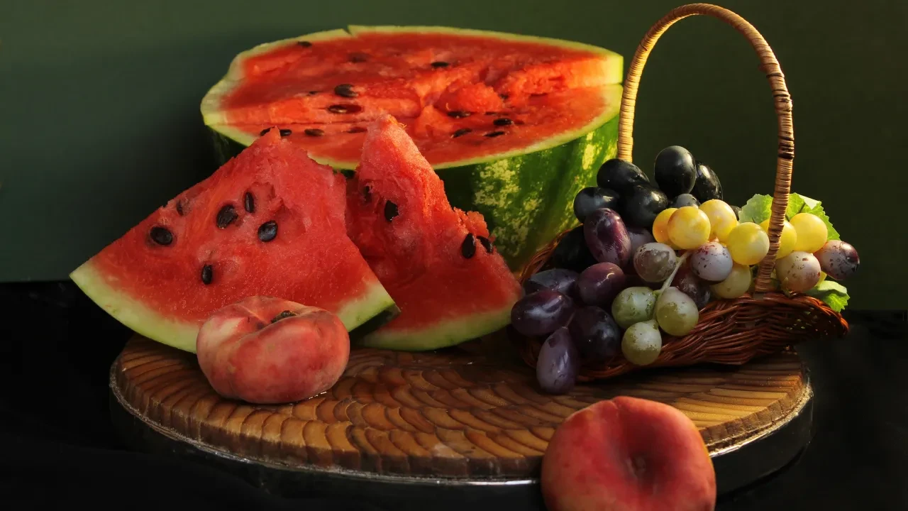 O meyve 10 liraya düştü! Vatandaş sıraya girdi