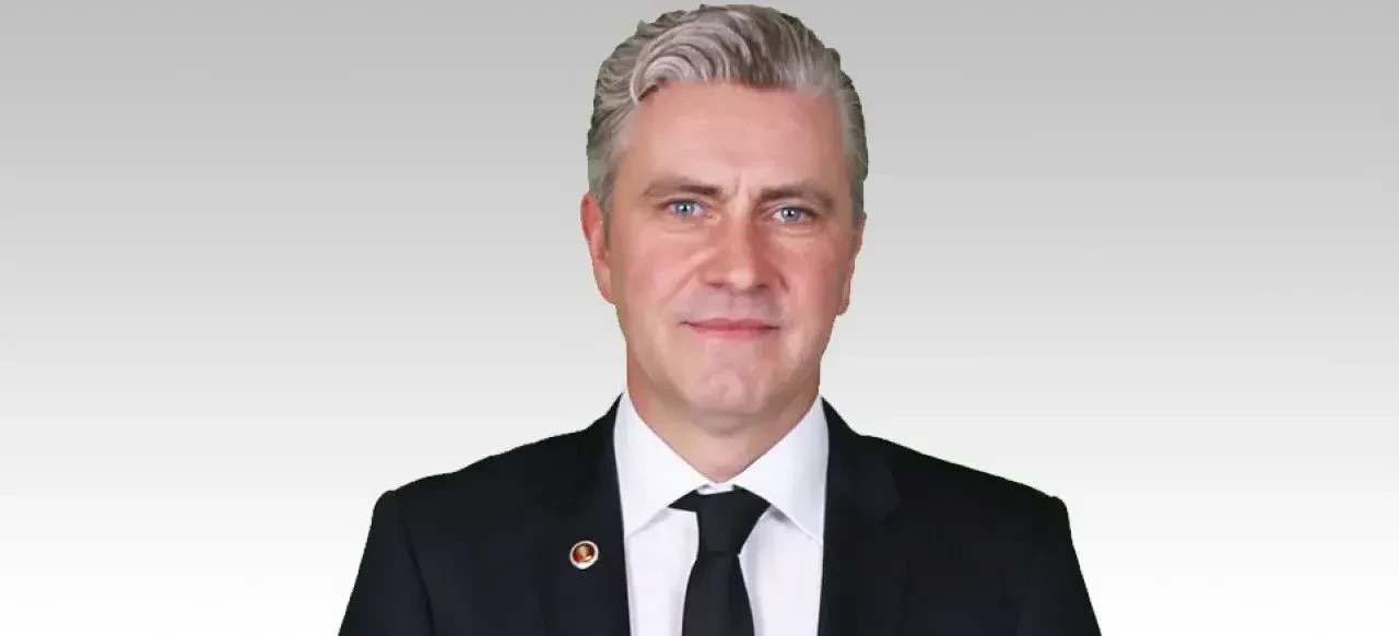 Muhammet Kıratlı Kimdir? Aslen Nereli, Kaç Yaşında, Kiminle Evli, Eşi Kim? Serveti ve Mal Varlığı Hakkında Merak Edilenler