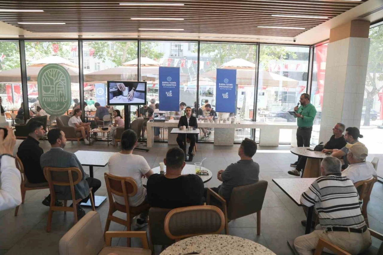 Artuklu Üniversitesi'nde Mardin ve Kudüs’ün Küresel Barışa Katkıları Tartışıldı