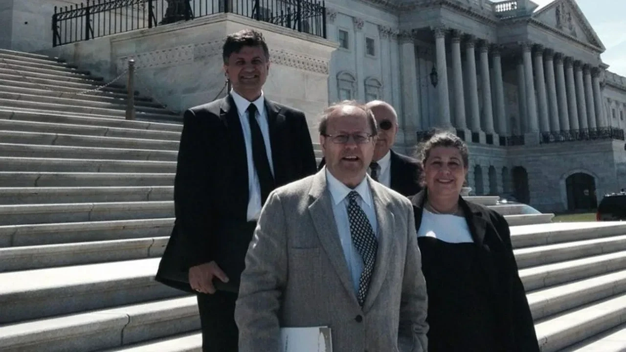 Ergün Kırlıkovalı Kimdir, Ne İş Yapar? F-35 ve B-2 Uçağının Kaplamasını Geliştiren Türk Bilim İnsanı