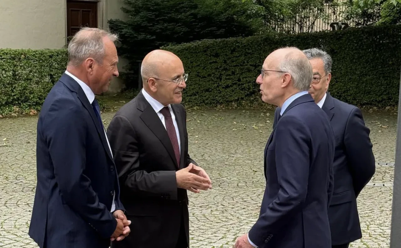 Mehmet Şimşek Avrupa’ya Çıkarma Yaptı! Lüksemburg’dan Türkiye’ye Güçlü İşbirliği Mesajı