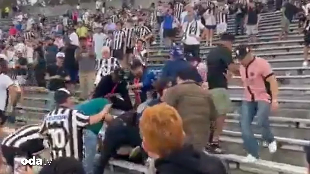 Stadyum box ringine döndü! Tekme tokat dakikalarca dövdüler