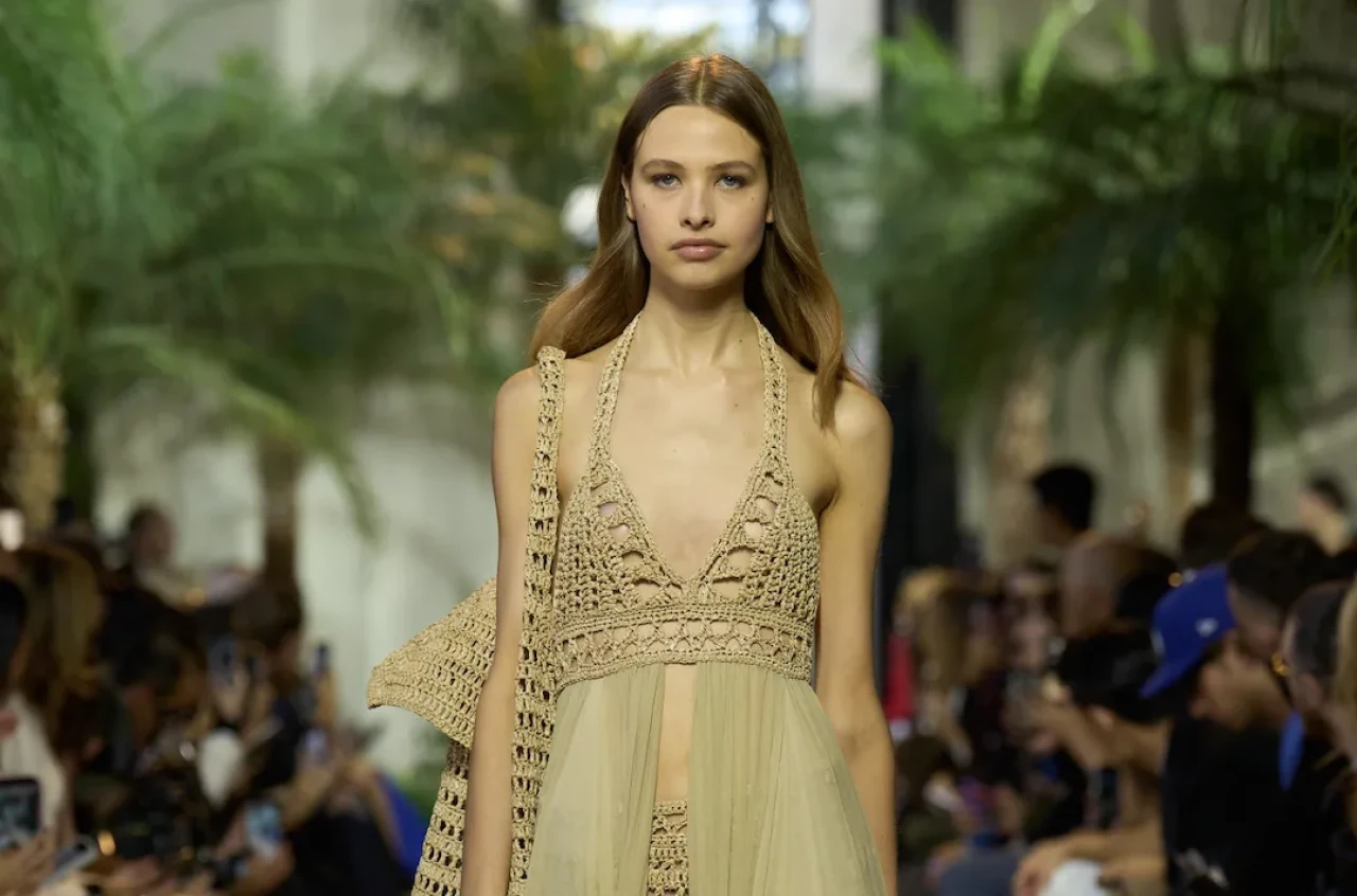 Elie Saab’ın İstanbul Çıkarması: Lüks ve Zarafetin Yeni Adresi Zorlu’da!