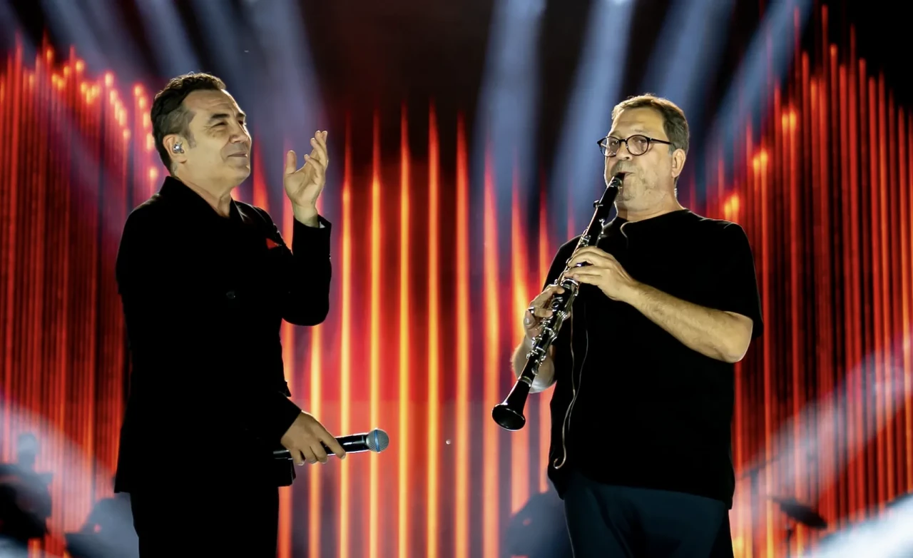 Kültür Yolu Festivali Coşkusu Samsun’u Sardı: Ferhat Göçer’den Unutulmaz Gece