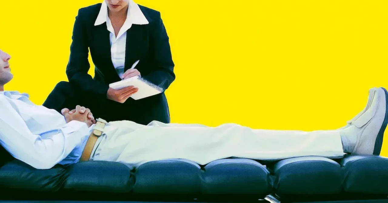 Psikiyatrist, savunmasız bir genç gibi davranarak bir yapay zeka terapistiyle konuştu