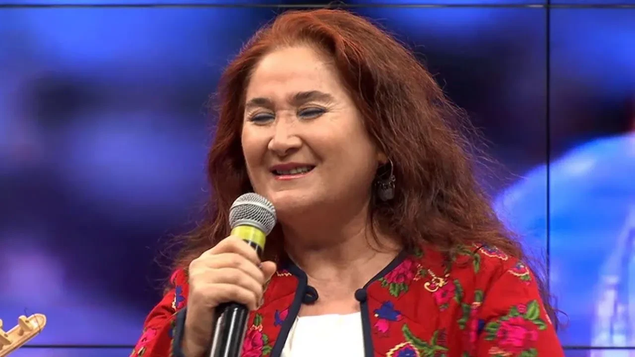 Sabahat Akkiraz Kimdir? Türk Halk Müziği Efsanesinin Hayatı ve Müzik Yolculuğu