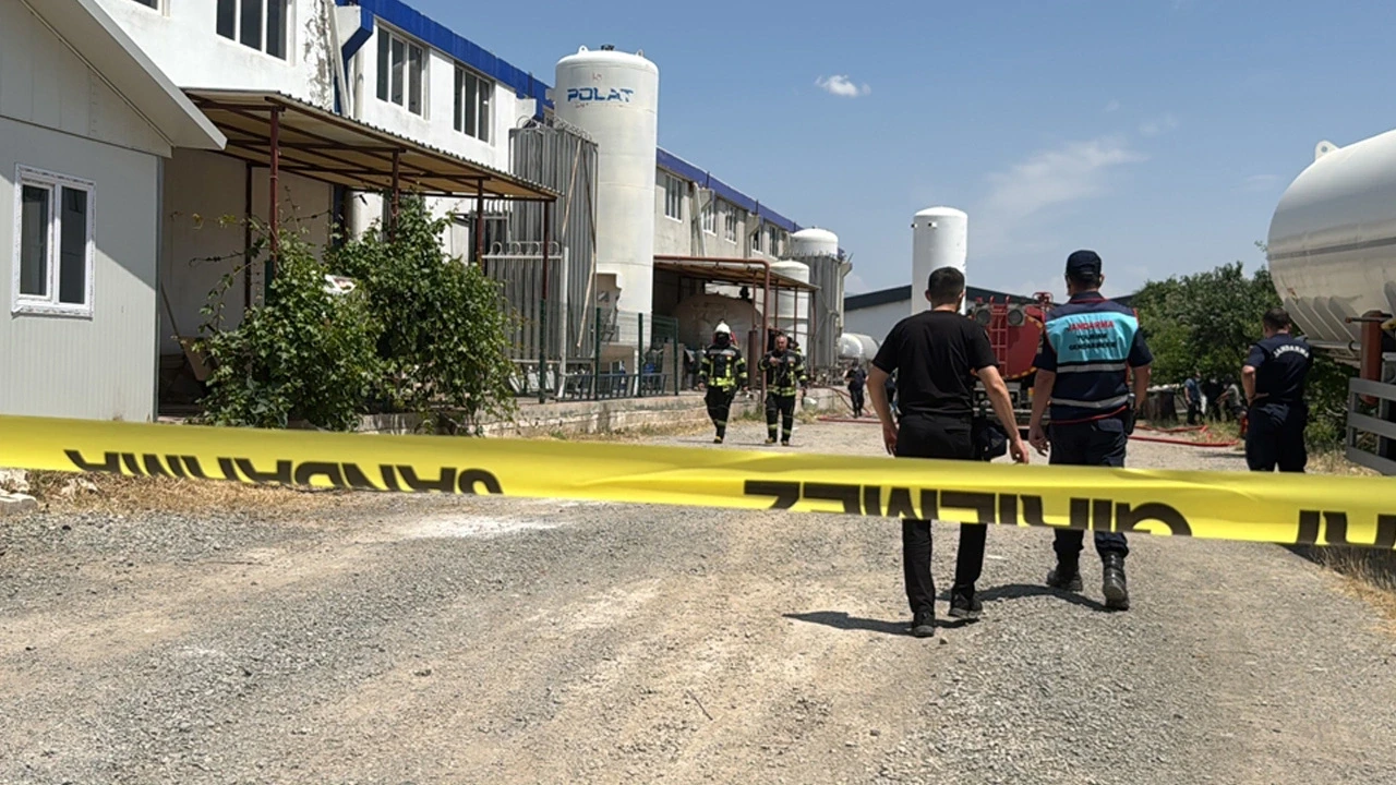 Elazığ’da Sanayi Bölgesinde Korkutan Patlama! Devlet Anında Müdahale Etti