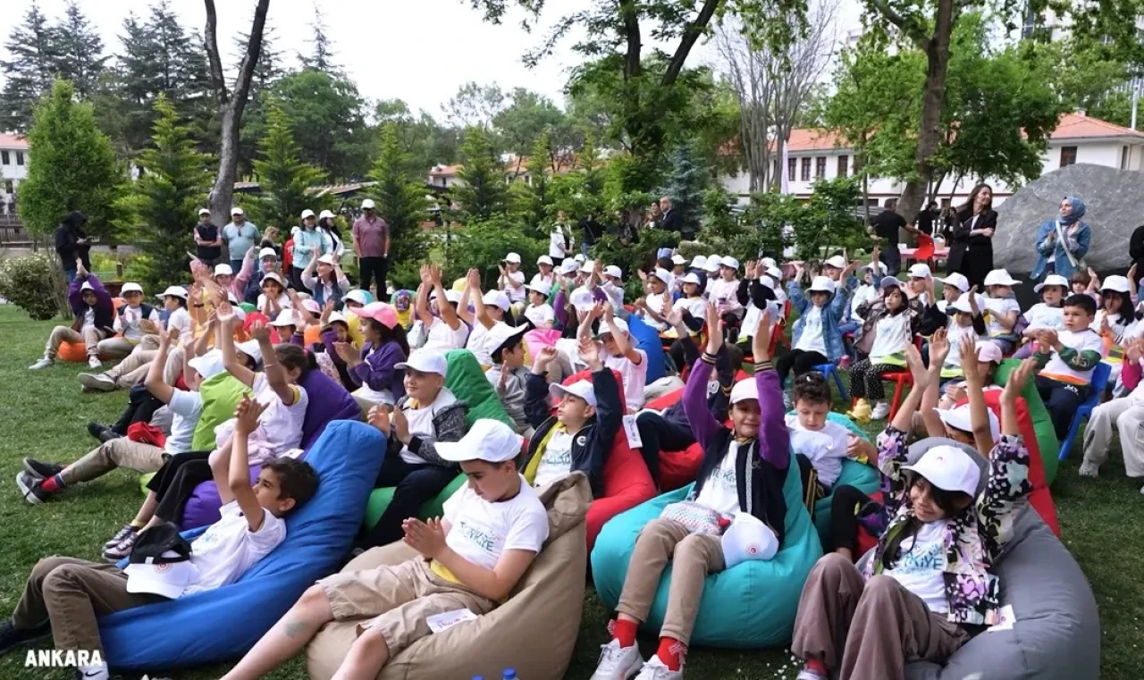 Türkiye Çevre İçin Ayakta: 81 İlde Aynı Anda “Çevrene İyi Bak” Mesajı!