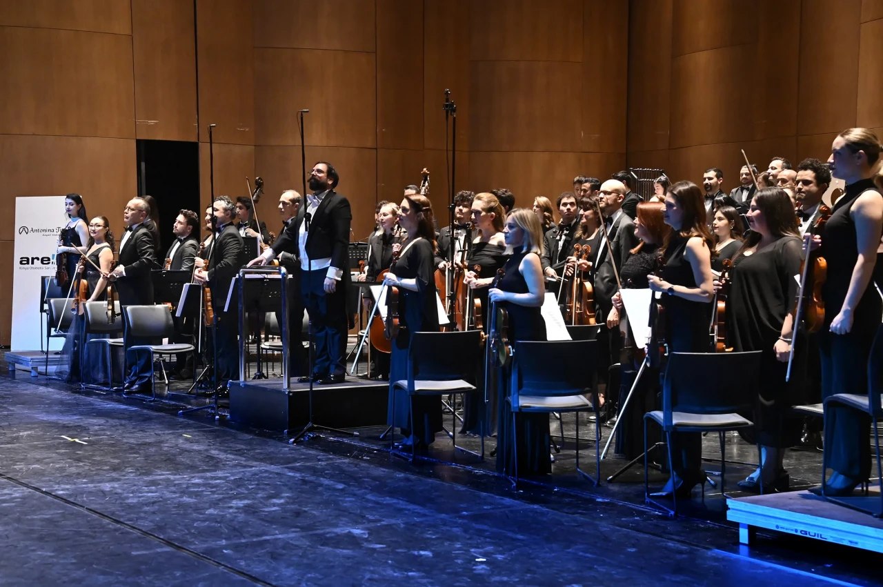 AKM’de Tarihi Gece! "Bir Yaz Gecesi Rüyası" Türkiye’de İlk Kez Eksiksiz Sahnelenecek