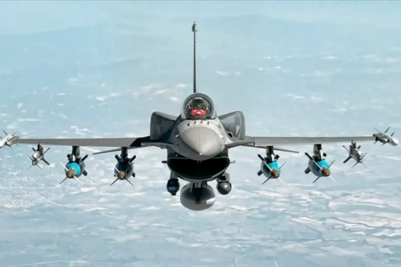 F-16'lara Yerli Elektronik Zırh: EDPOD Envantere Girdi