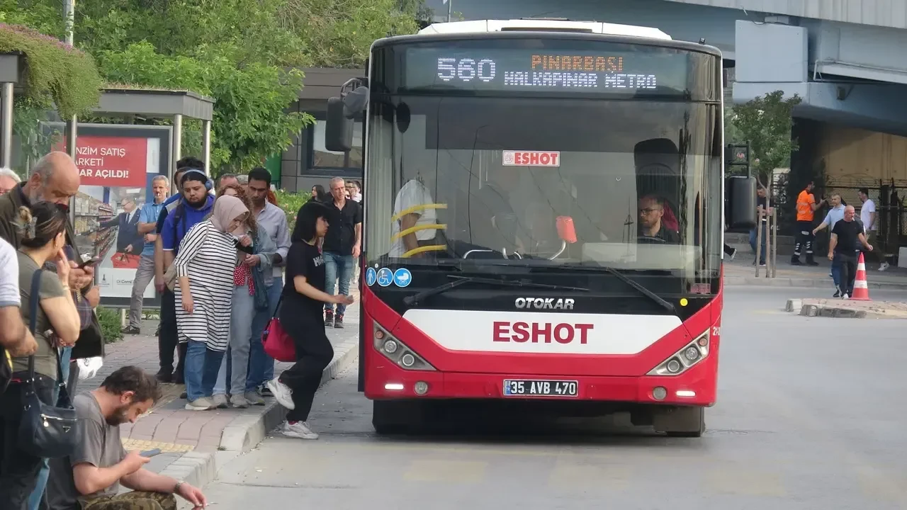 İzmir'de ESHOT, İZULAŞ ve İZTAŞIT Hangi Hatlarda Hizmet Veriyor? İşte Güncel Liste