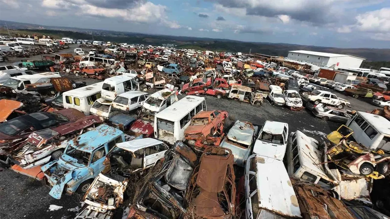 Elinde eski aracı olanlar dikkat: Hurda araçlar altın değerinde!